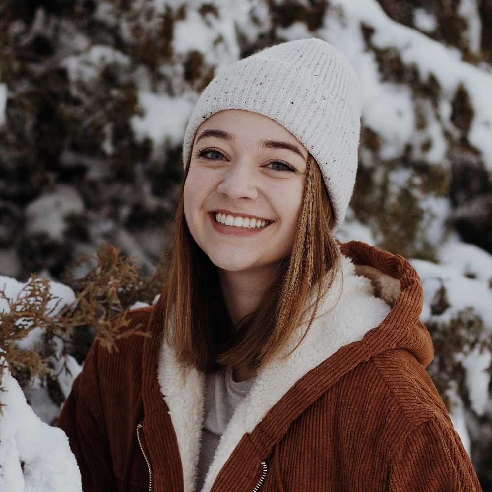 Meet your Posher, Hannah